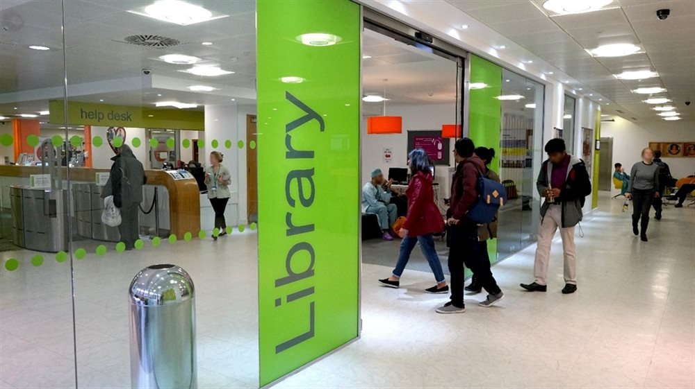 St. George's Library, photo 5