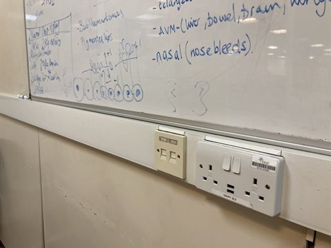 booking-droom-equipments